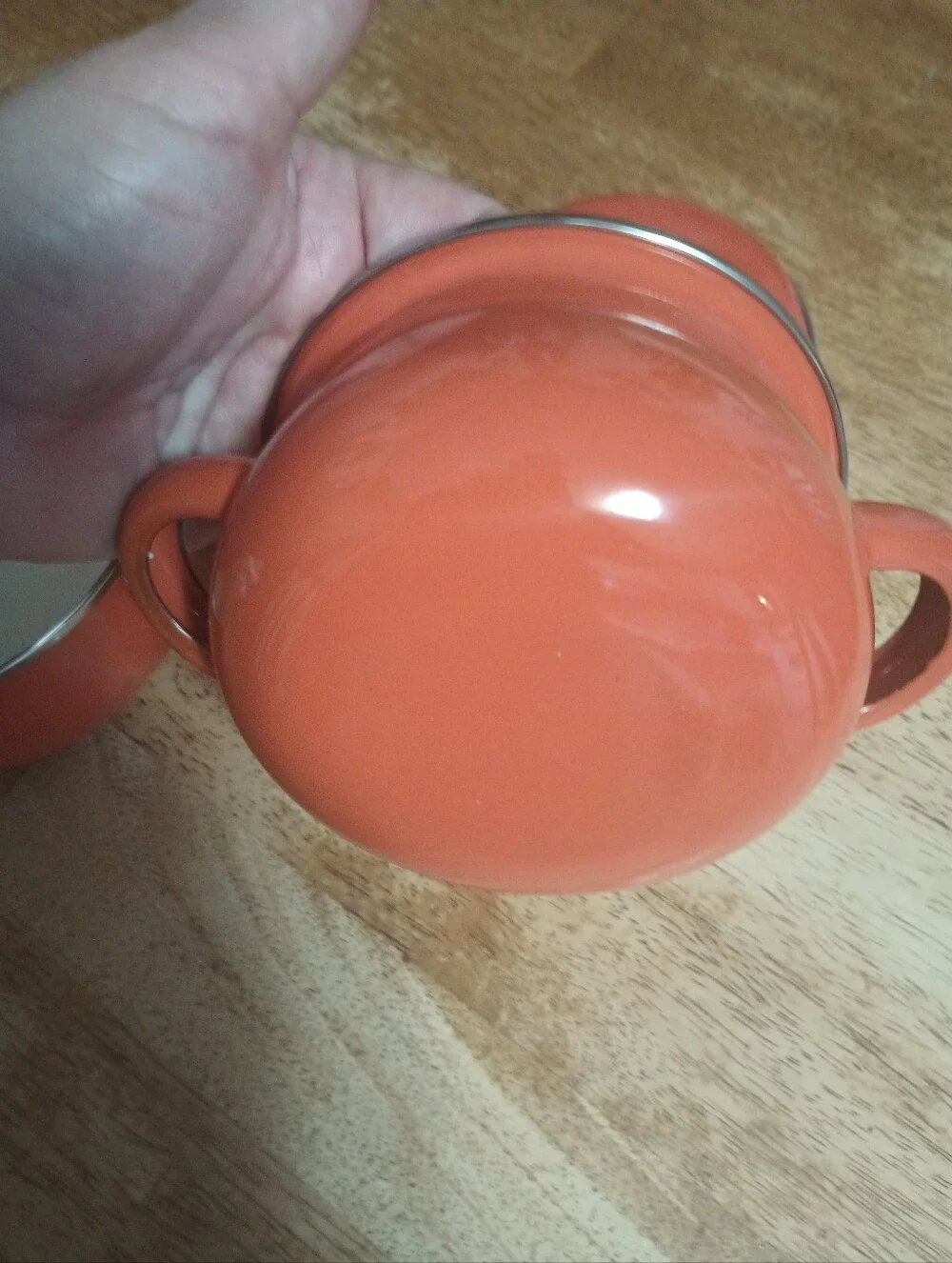 2 Mini Enamel Pots/Bowls With Lids. Orange